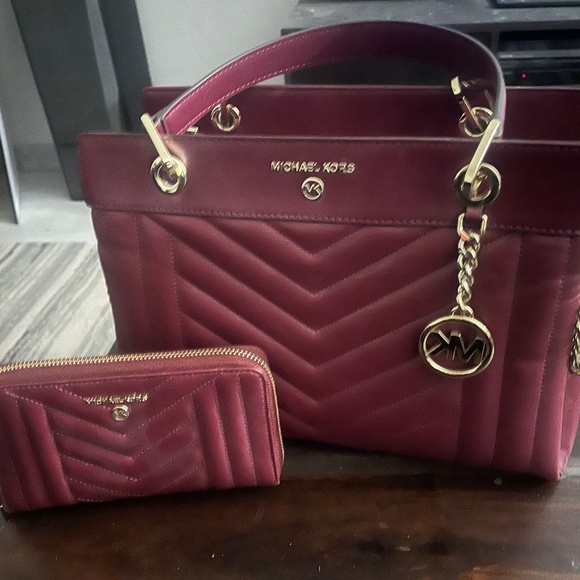 Women’s purse and matching wallet - Picture 2 of 4